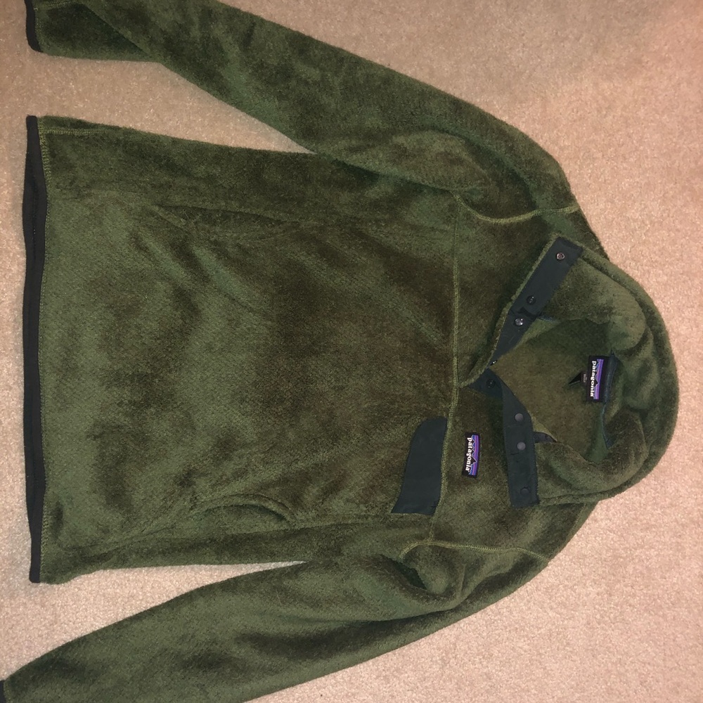 Patagonia fleece pullover